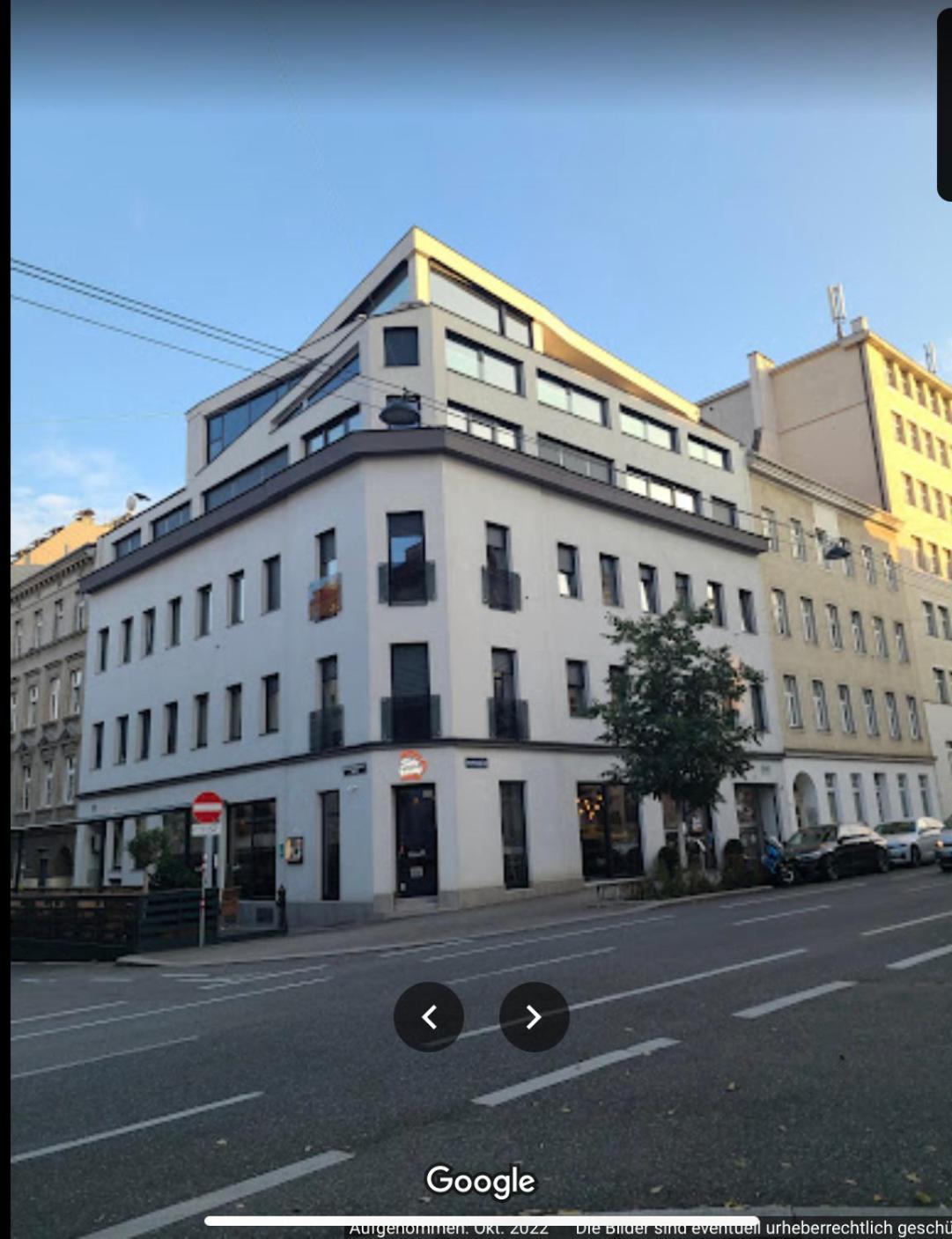 Urban-Style-Rooftop-Apartment Wina Bagian luar foto