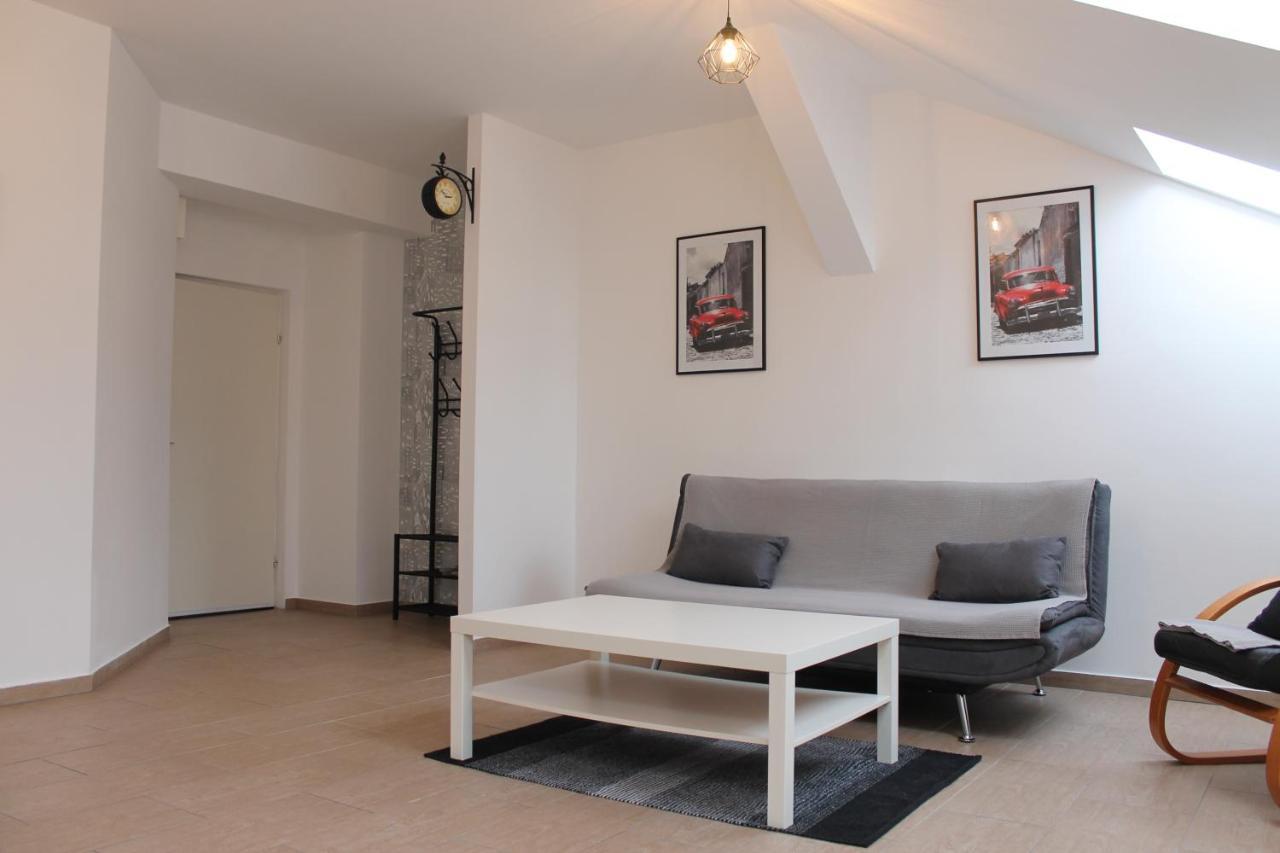 Urban-Style-Rooftop-Apartment Wina Bagian luar foto